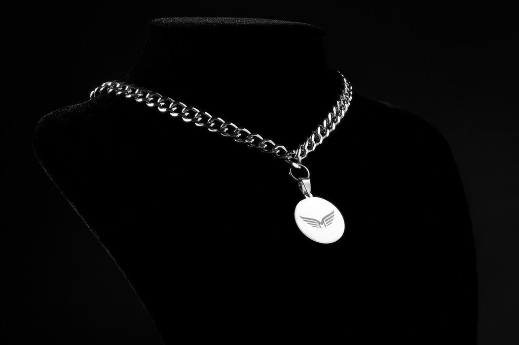 Women's Fashion Necklace With Chain and Pendant - Silver